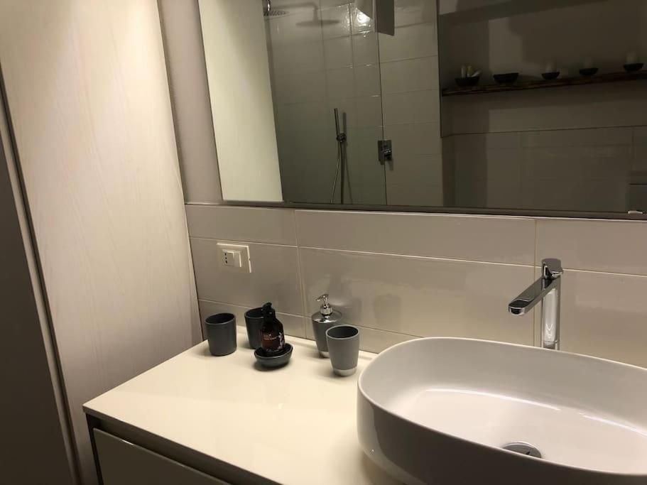 La Petite Maison - Two-Room Apartment Bergamo Eksteriør billede