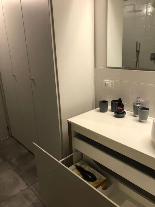 La Petite Maison - Two-Room Apartment Bergamo Eksteriør billede